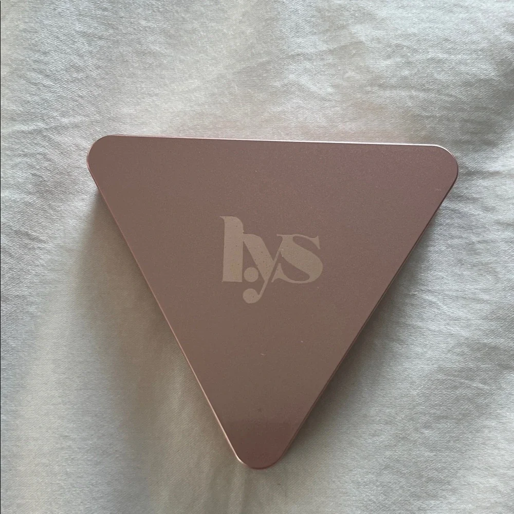 LYS Beauty Satin Matte Cream Blush NEVER USED